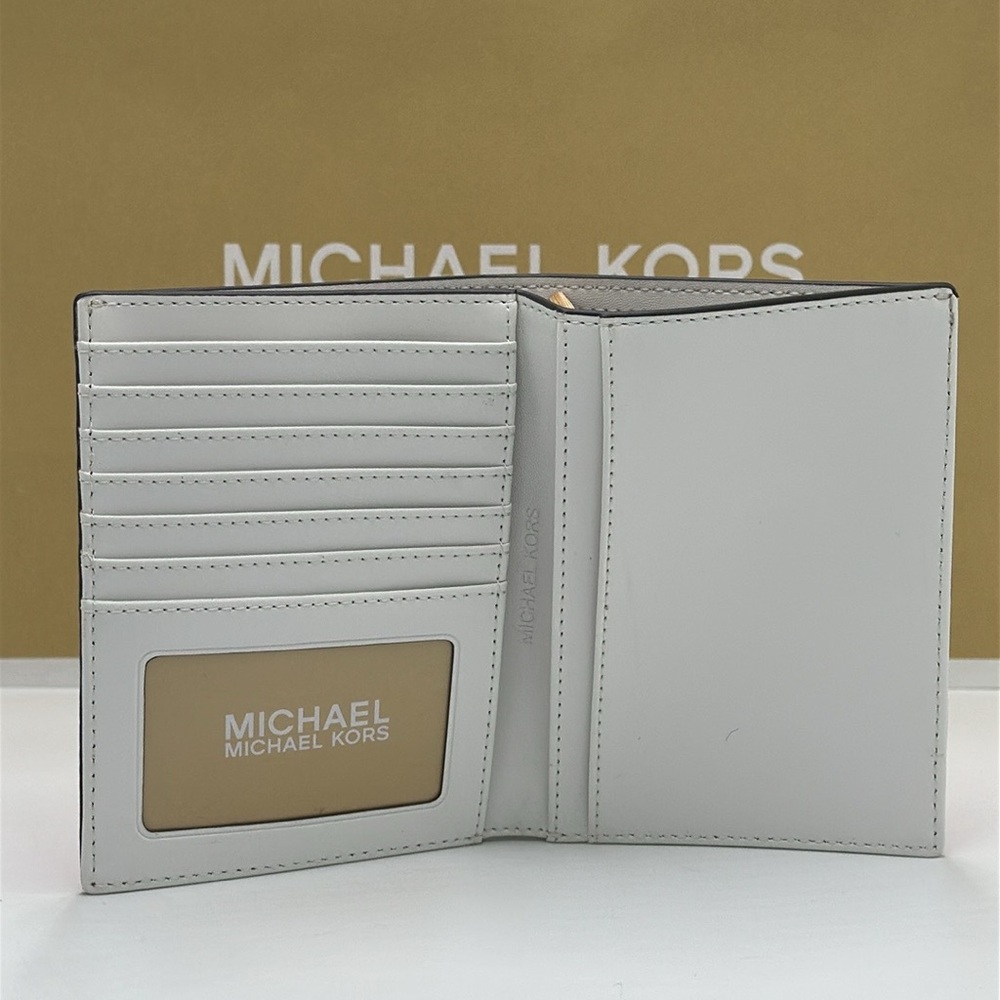 Michael Kors Jet Set Travel Medium Embellished Signature Logo Passport Case -Hol - Picture 6 of 11
